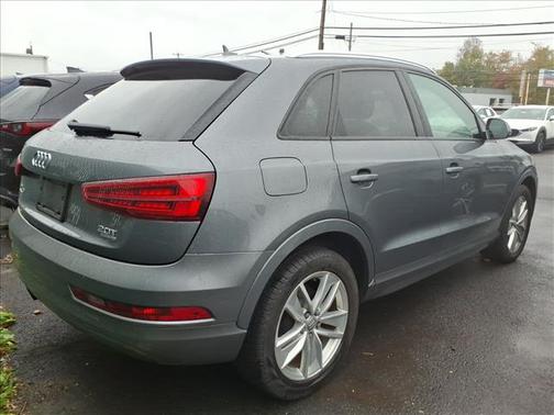 2017 Audi Q3 2.0T Premium