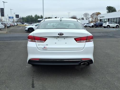 2017 Kia Optima LX