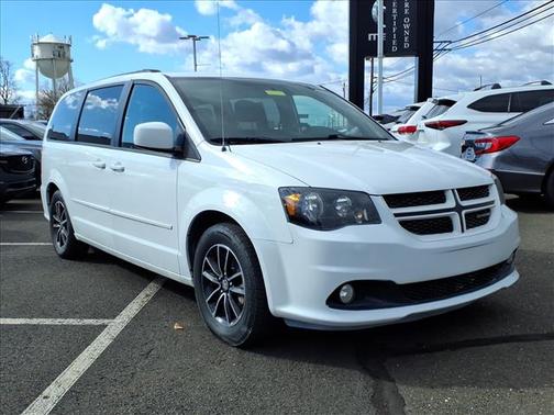 2016 Dodge Grand Caravan R/T