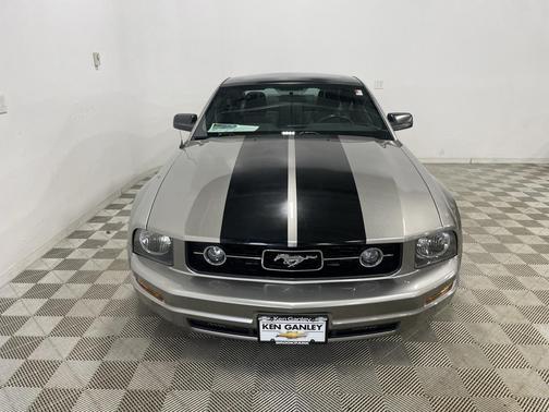 2009 Ford Mustang Premium