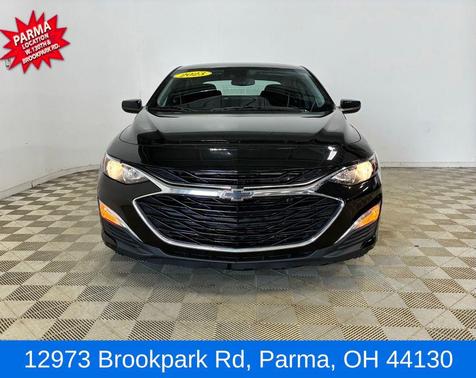 Mosaic Black Metallic 2023 Chevrolet Malibu FWD RS