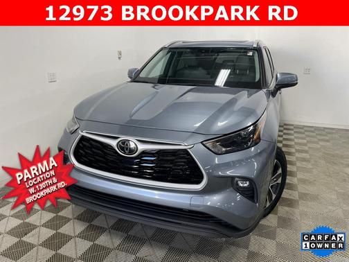 2022 Toyota Highlander XLE
