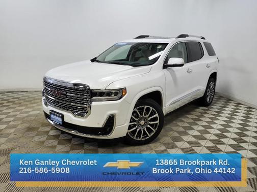 2023 GMC Acadia Denali