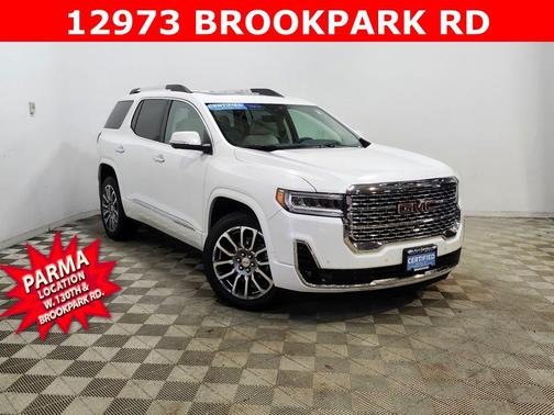 2023 GMC Acadia Denali
