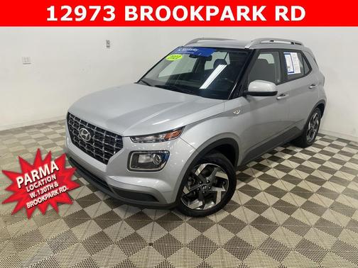 2021 Hyundai VENUE SEL