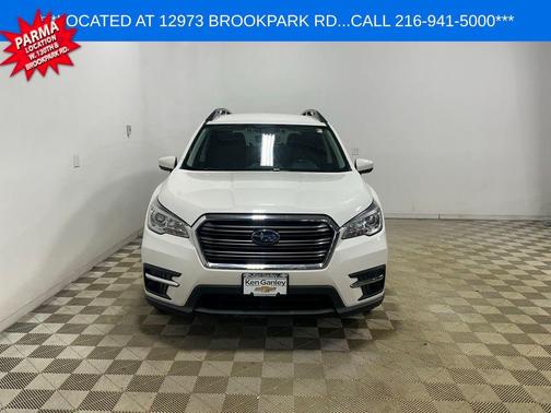 Crystal White Pearl 2019 Subaru Ascent Premium 7-Passenger
