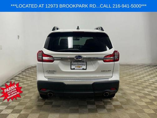 Crystal White Pearl 2019 Subaru Ascent Premium 7-Passenger