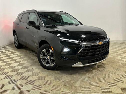 Black 2024 Chevrolet Blazer 2LT