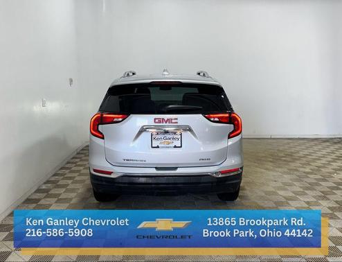 Quicksilver Metallic 2019 GMC Terrain SLT