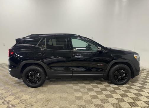 2023 GMC Terrain AWD AT4