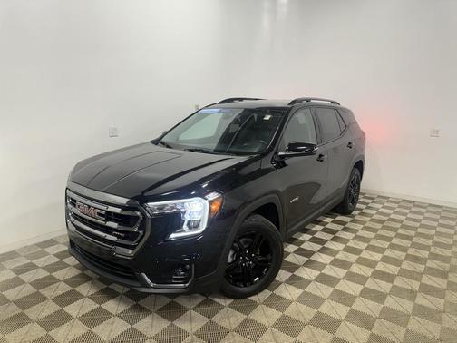 2023 GMC Terrain AWD AT4