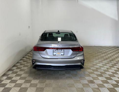 Steel Gray 2022 Kia Forte LXS