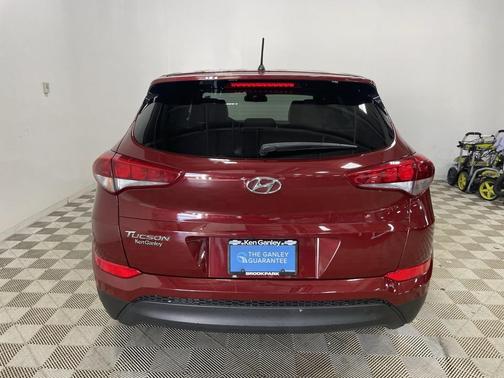 2018 Hyundai TUCSON SE