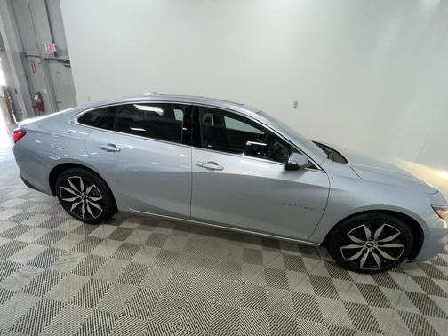 2017 Chevrolet Malibu 1LT