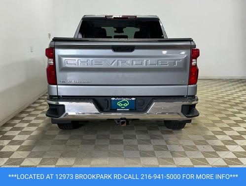 Sterling Gray Metallic 2023 Chevrolet Silverado 1500 LT