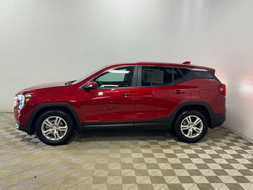 Volcanic Red Tintcoat 2024 GMC Terrain SLE