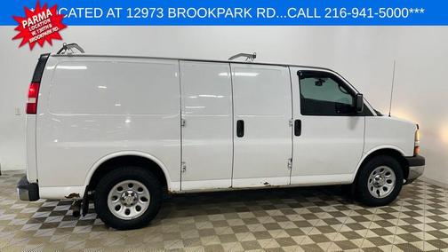 Summit White 2013 Chevrolet Express 1500 Work Van