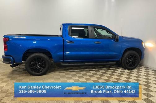 2023 Chevrolet Silverado 1500 Custom