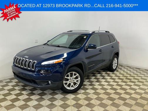 Patriot Blue Pearlcoat 2018 Jeep Cherokee Latitude