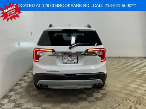 Summit White 2023 GMC Acadia FWD SLE