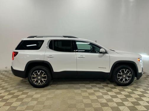 2023 GMC Acadia FWD SLE