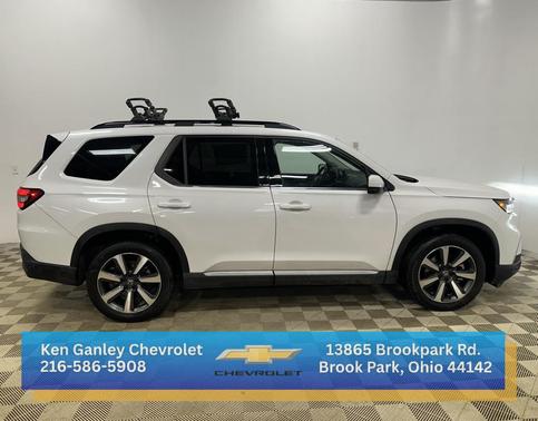 2024 Honda Pilot Touring 8-Passenger