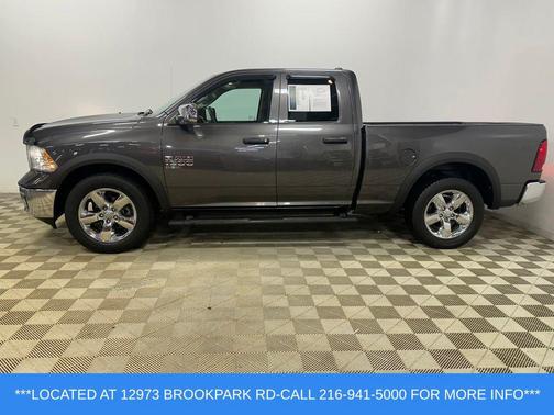 Granite Crystal Metallic Clearcoat 2019 RAM 1500 Tradesman