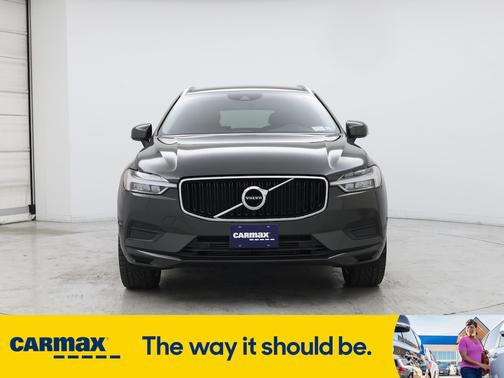 2019 Volvo XC60 T5 Momentum