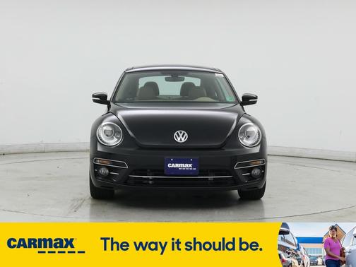 2019 Volkswagen Beetle SE