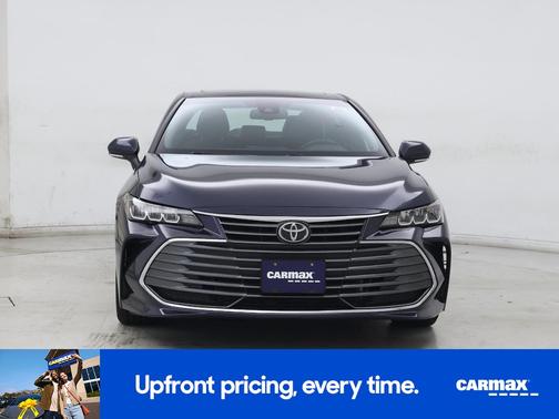 2019 Toyota Avalon XLE