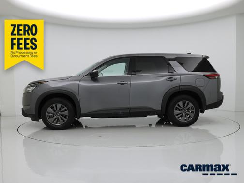 Gray 2024 Nissan Pathfinder S