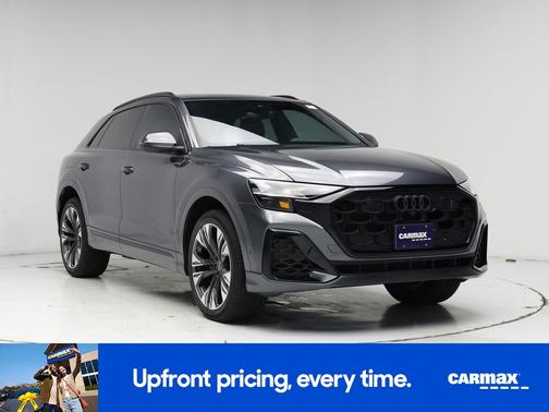 2024 Audi Q8 Premium Plus