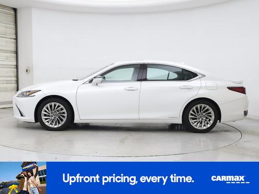 2021 Lexus ES 300h Luxury