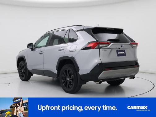 2023 Toyota RAV4 Hybrid SE
