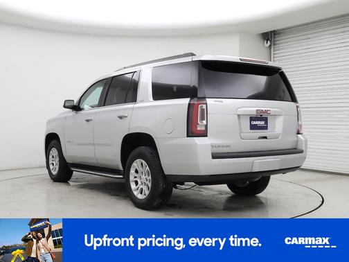 Silver 2017 GMC Yukon SLT