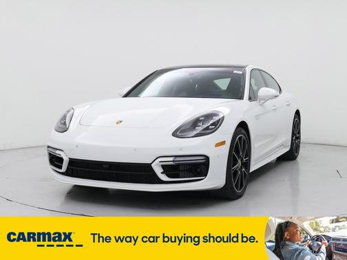 2023 Porsche Panamera E-Hybrid 4