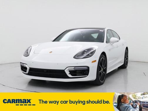 2023 Porsche Panamera E-Hybrid 4