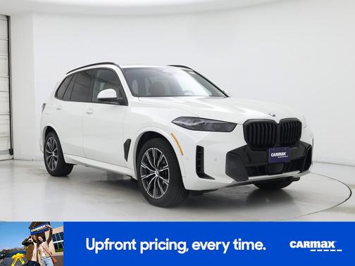 White 2024 BMW X5 xDrive40i