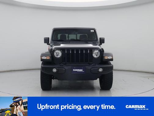 Gray 2021 Jeep Gladiator Willy's