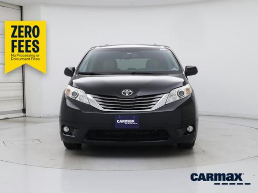 Black 2017 Toyota Sienna XLE