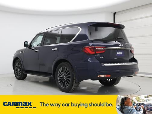2022 INFINITI QX80 Premium Select