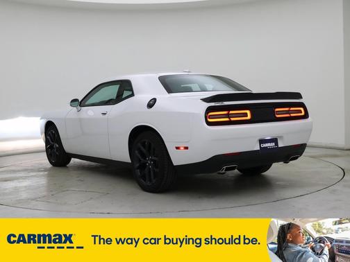 2021 Dodge Challenger SXT
