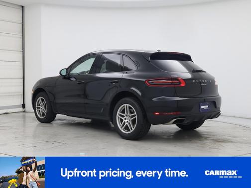 2018 Porsche Macan Base (PDK)