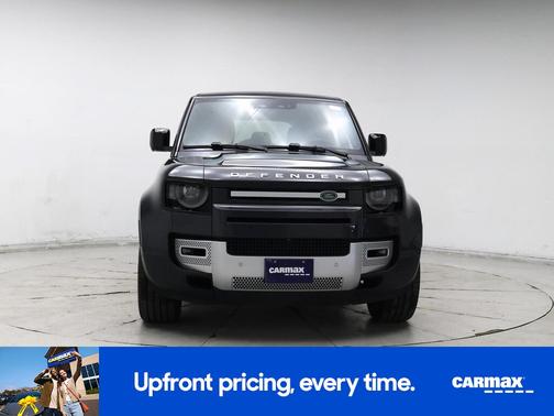 2024 Land Rover Defender 110 SE