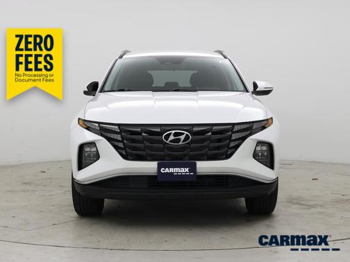 White 2022 Hyundai TUCSON SEL