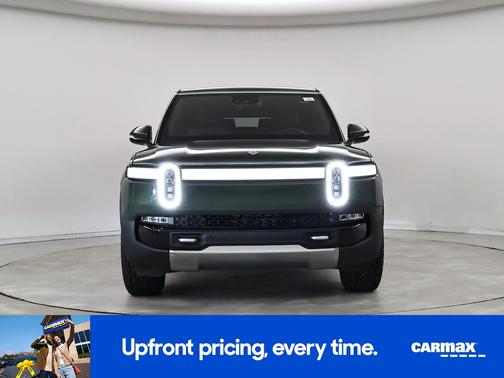 2024 Rivian R1S Adventure Dual-Motor Large