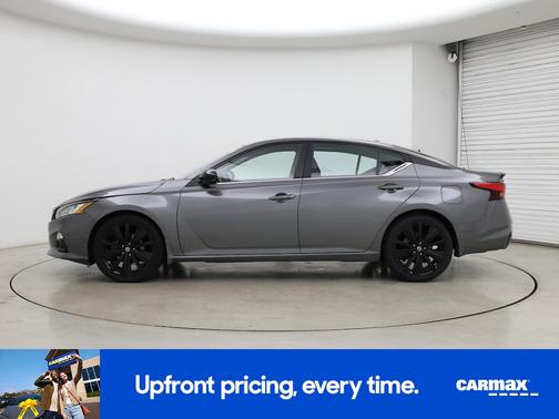 2022 Nissan Altima SR
