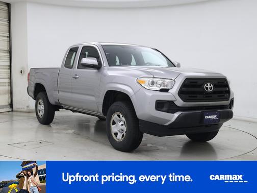 2017 Toyota Tacoma SR