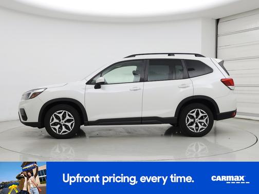 White 2021 Subaru Forester Premium