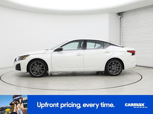 2023 Nissan Altima SR